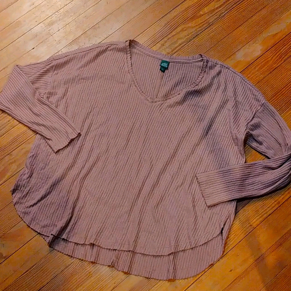 Long sleeve v neck
